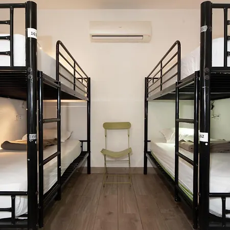 Hostel Enjoy Paris