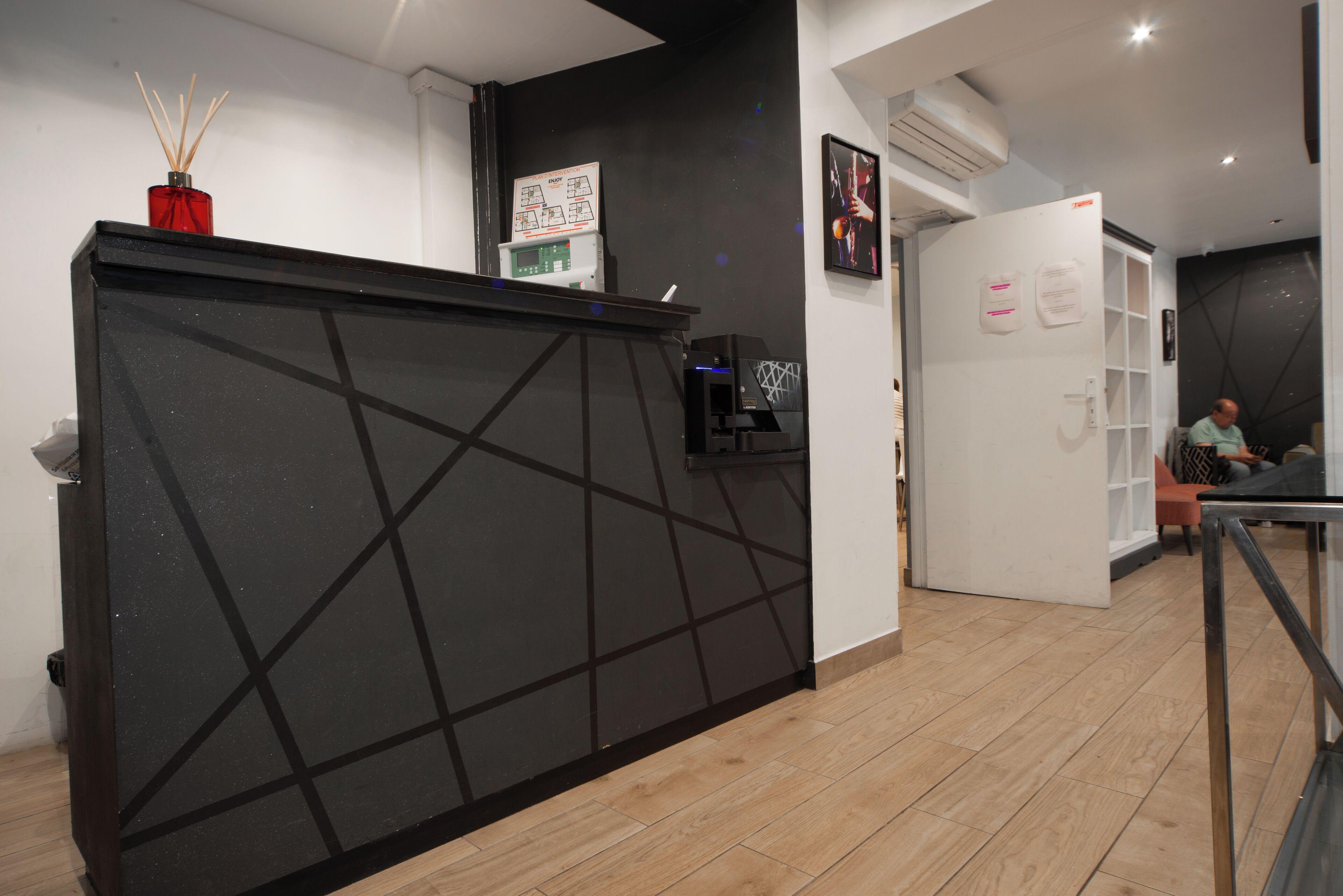 Ostello Enjoy Parigi